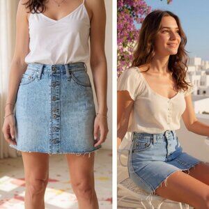 Levi's Denim Raw Hem Mini Skirt Size 24